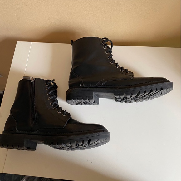 Steve Madden Combat boot - Vegan 'leather' - Picture 8 of 11
